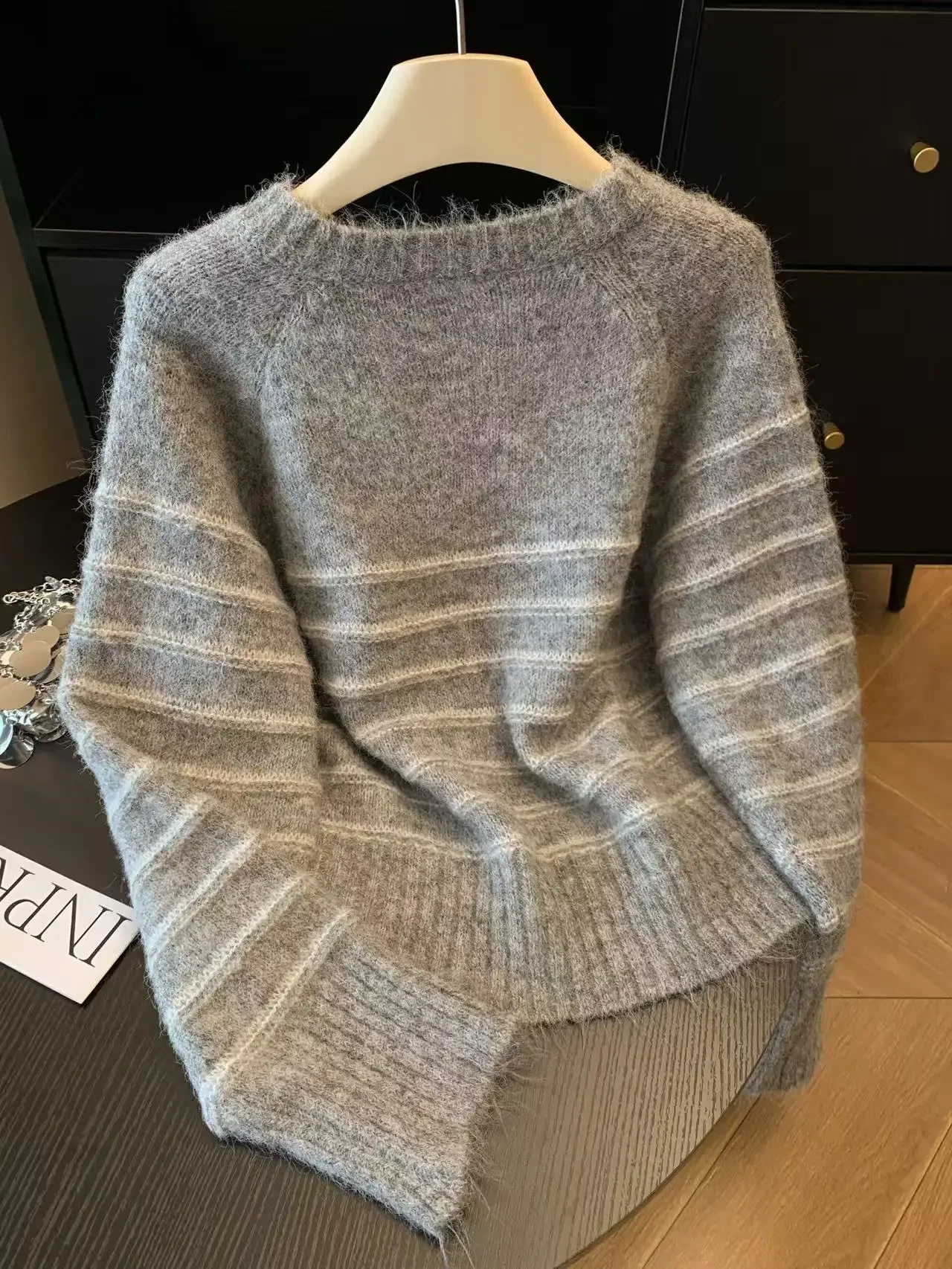 Autumn Winter Women's Striped  - Embroidery Fashion recensie en prijs