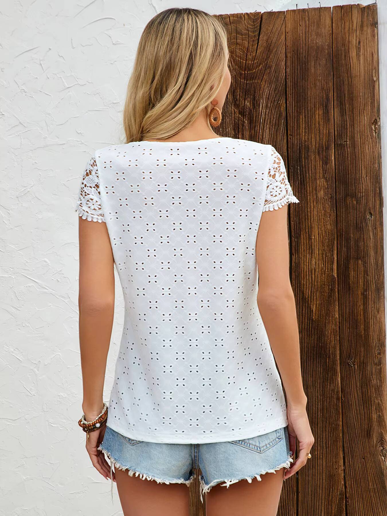 Women's T-Shirt Spring Summer  - Embroidery Eyelet recensie en prijs
