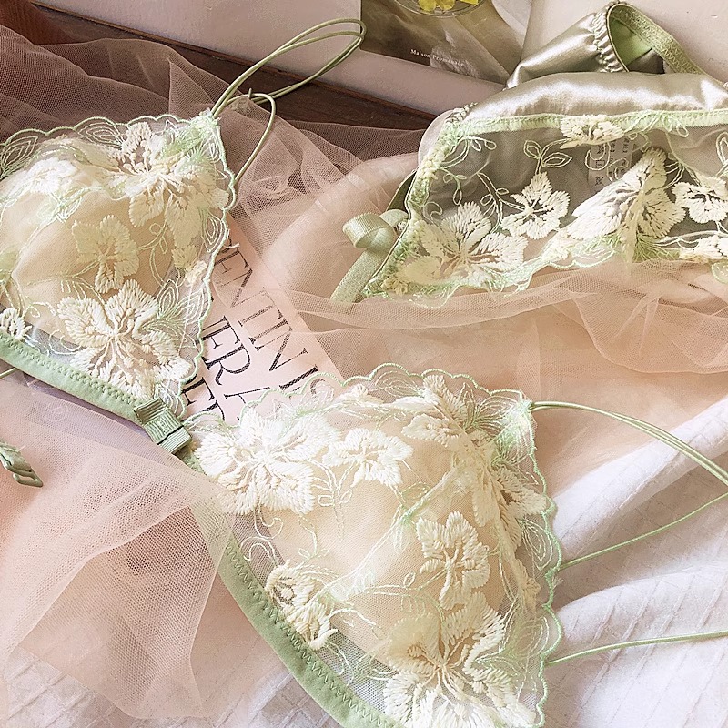 French Niche Lingerie Set Embr - Embroidery Australia recensie en prijs