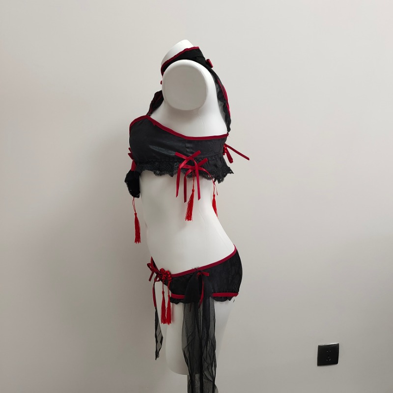 Gothic Vintage Cheongsam Linge - Embroidery Underwear recensie en prijs