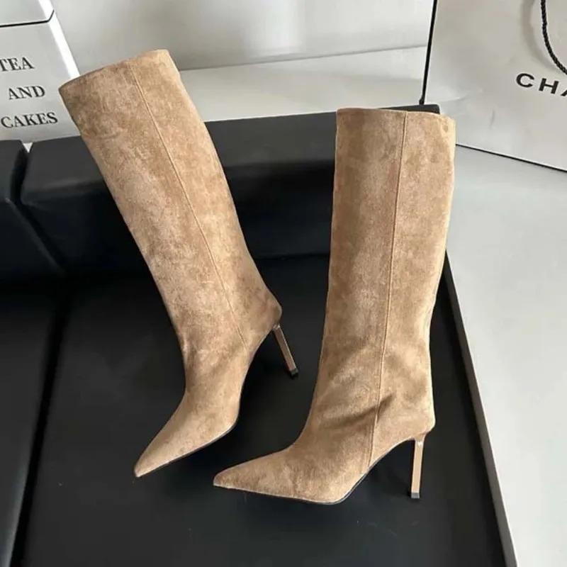 Luxury Women Long Boots Fashio - Embroidery Design recensie en prijs