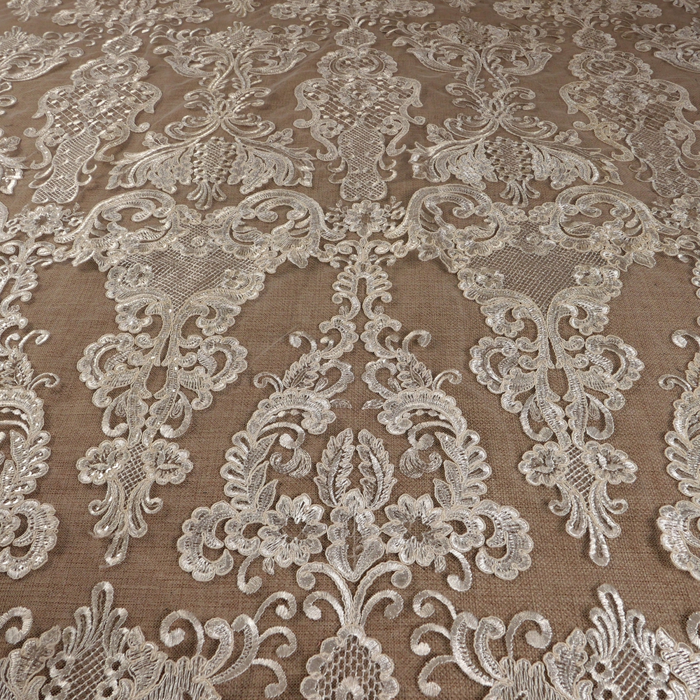 HelluyerDc ivory,black sequins - Embroidery Software recensie en prijs