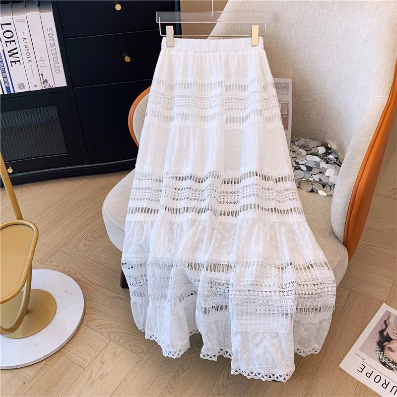 Embroidery Eyelet Cut-out Maxi - Embroidery Eyelet recensie en prijs
